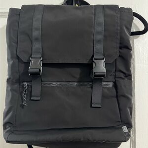 H&M water repellent backpack black
